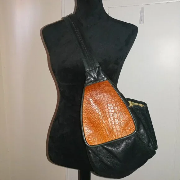 Mac Clay Leather Design: Tan/Black Leather Convertible Backpack/Shoulder Bag - Picture 1 of 14